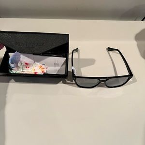 Black Talk Sunglasses